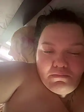 SunnyLeila2101 live cam on StripChat