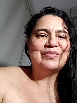 michellrodriguez live cam on StripChat