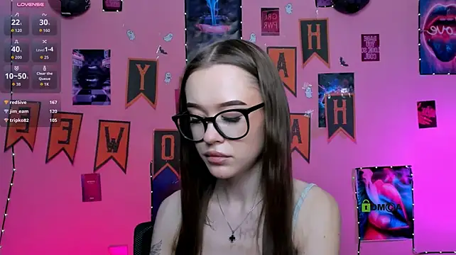 nila_eclipse live cam on StripChat