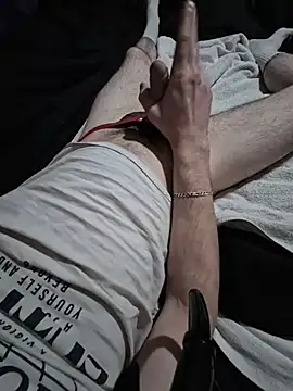 AllwaysHornyJames