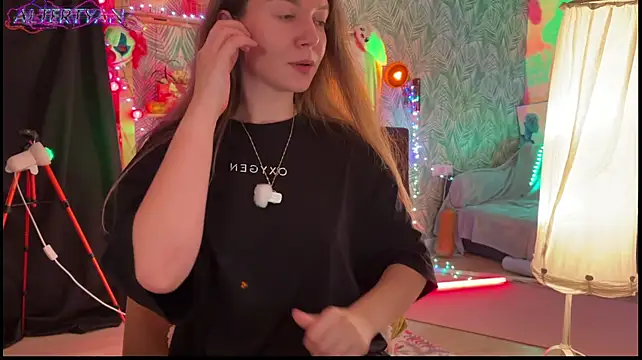 altertyann live cam on StripChat