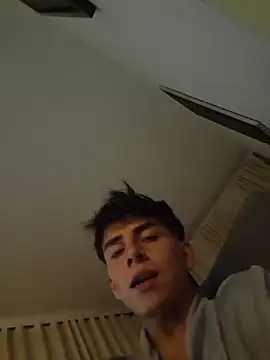 ZaneHoward webcam