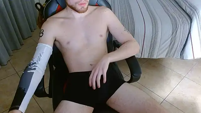 FitGuyDream live cam on StripChat