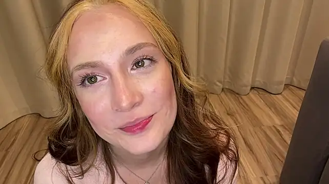 ConstanceMayo live cam on StripChat
