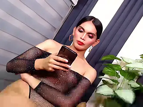 AnneJakol live cam on StripChat