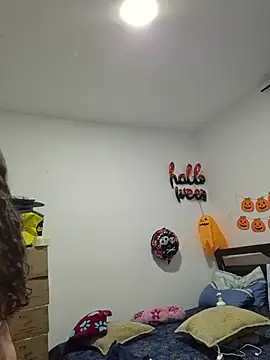 IrisBound live cam on StripChat