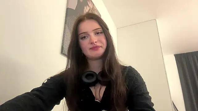 Volume_sound live cam on StripChat