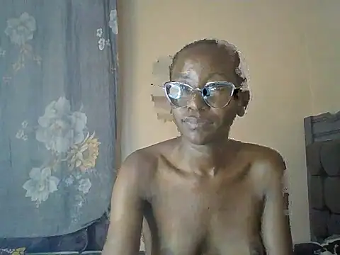 Goldenpixie live cam on StripChat