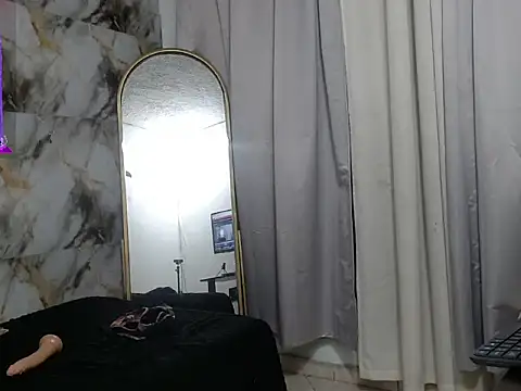 amara_lux19