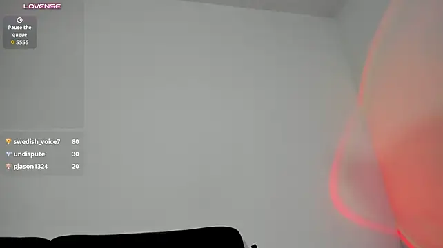 Adhhaaraaa_ live cam on StripChat