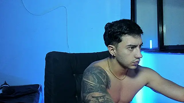 Axel_hendrick live cam on StripChat