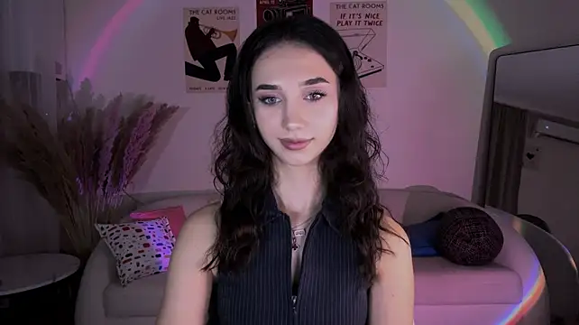 LinaMour live cam on StripChat