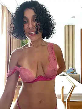 _CurlySue_