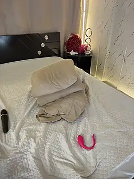 Alannadumont_
