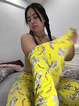 Cat_WomeNn