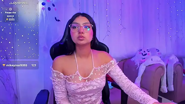 Mia_Cherry08_