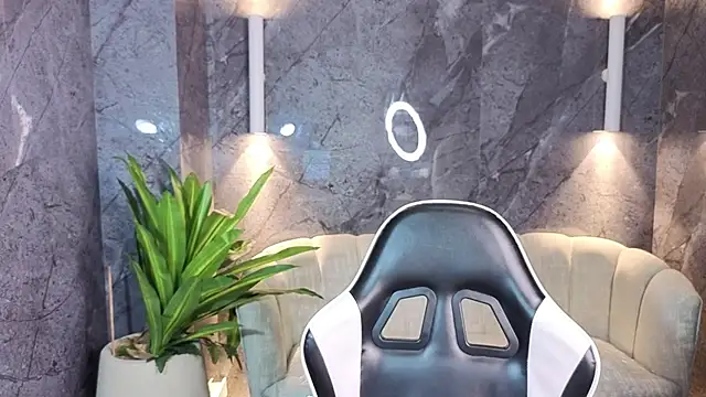 Abby_Koi_Tx