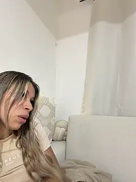 Mia_Rosee1