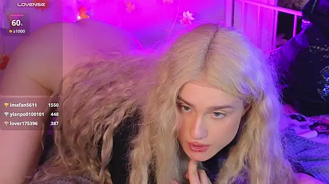 horny__doll