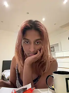 DonnaShy live cam on StripChat