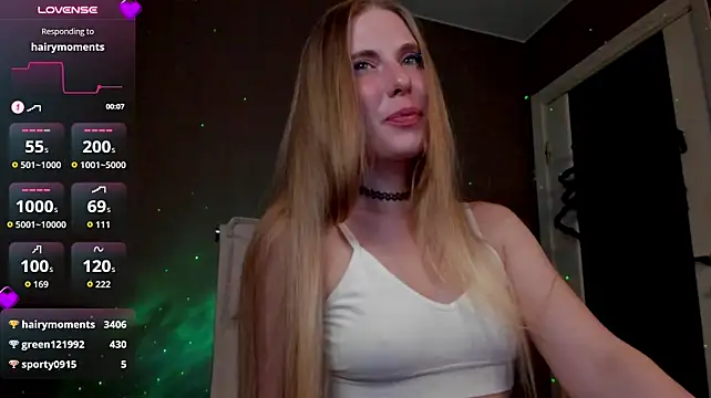Aqualen live cam on StripChat