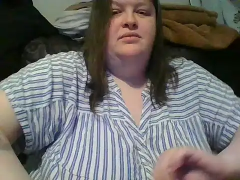 CurvyKirstiesX