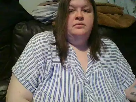 CurvyKirstiesX