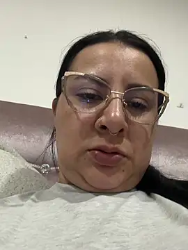 Abril_Luv webcam