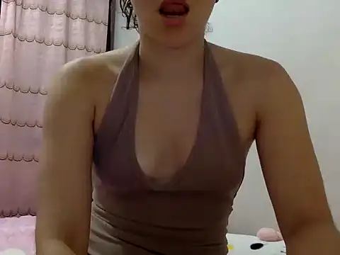 LatinDoll8
