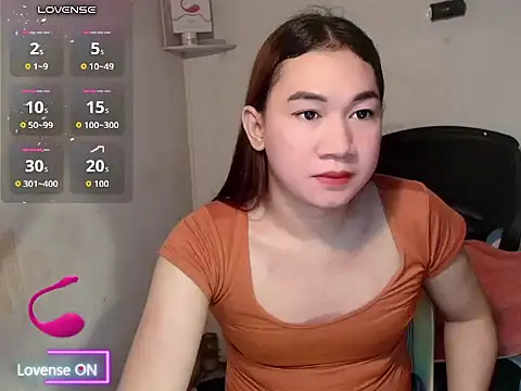 LovelyCum101
