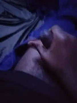 Sexy-Mannly live cam on StripChat
