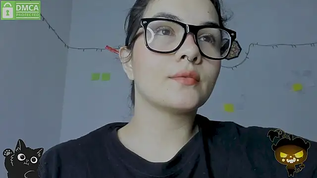 Sofialacolombiana live cam on StripChat