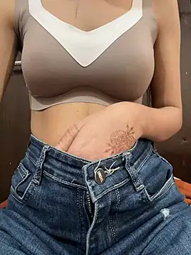 LuxeAura