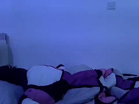 PrettyMimiii webcam
