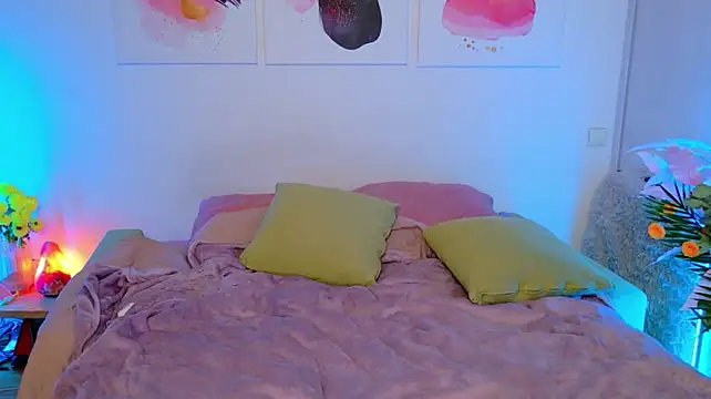 Ariana_Petite webcam