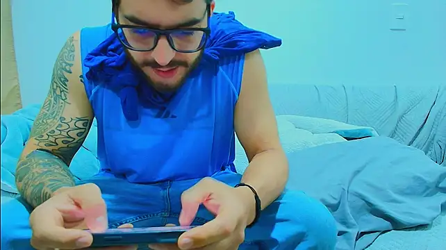 thomas_gun on Stripchat