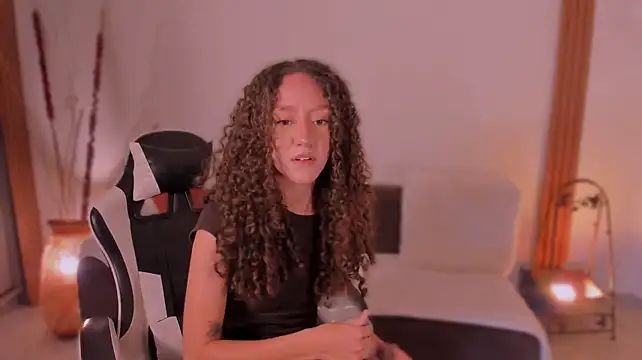 ChloeMoreti