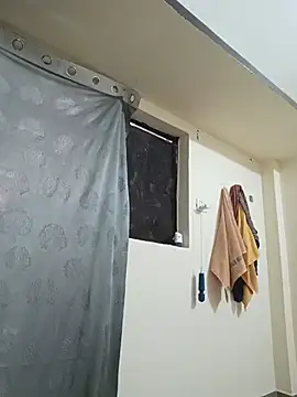 Cute-Neetu webcam