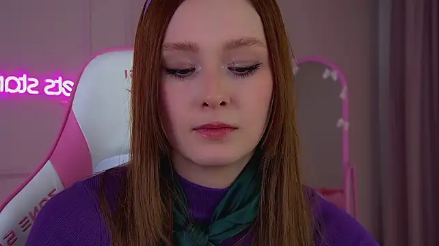 AgataFoxley live cam on StripChat