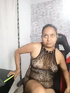 Zarinamoon webcam