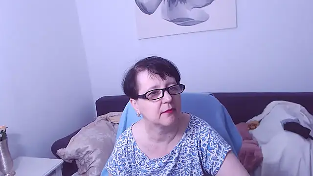 ChristaRose live cam on StripChat