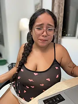 curlygirl_1 (F young) - 🌹Blowjob