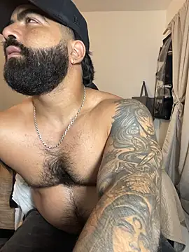 Lyon_vach live sex cam