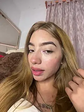 Sophia_Queen03