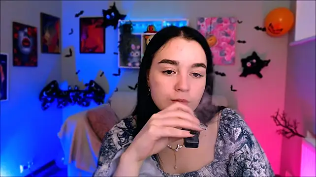 monica_xcx