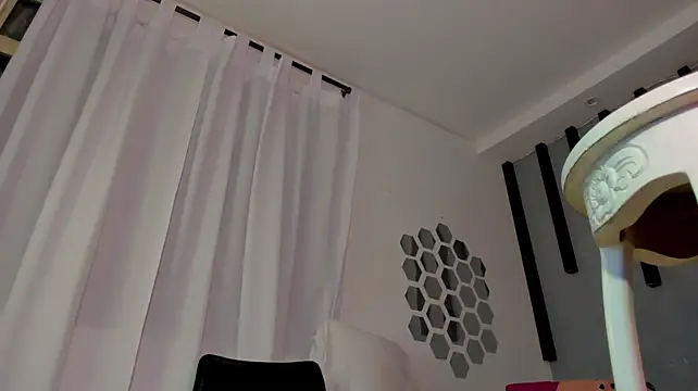 Melisa_Ebony