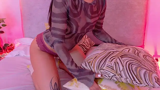 MillaJames_