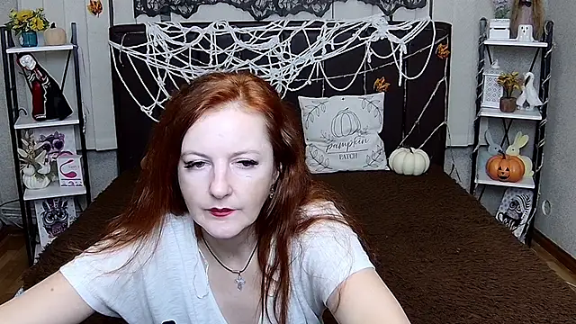 MeganPirs webcam