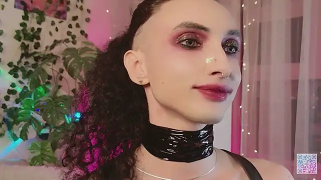 Queen_of_tease