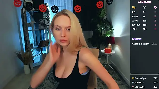 Linda_Roxy